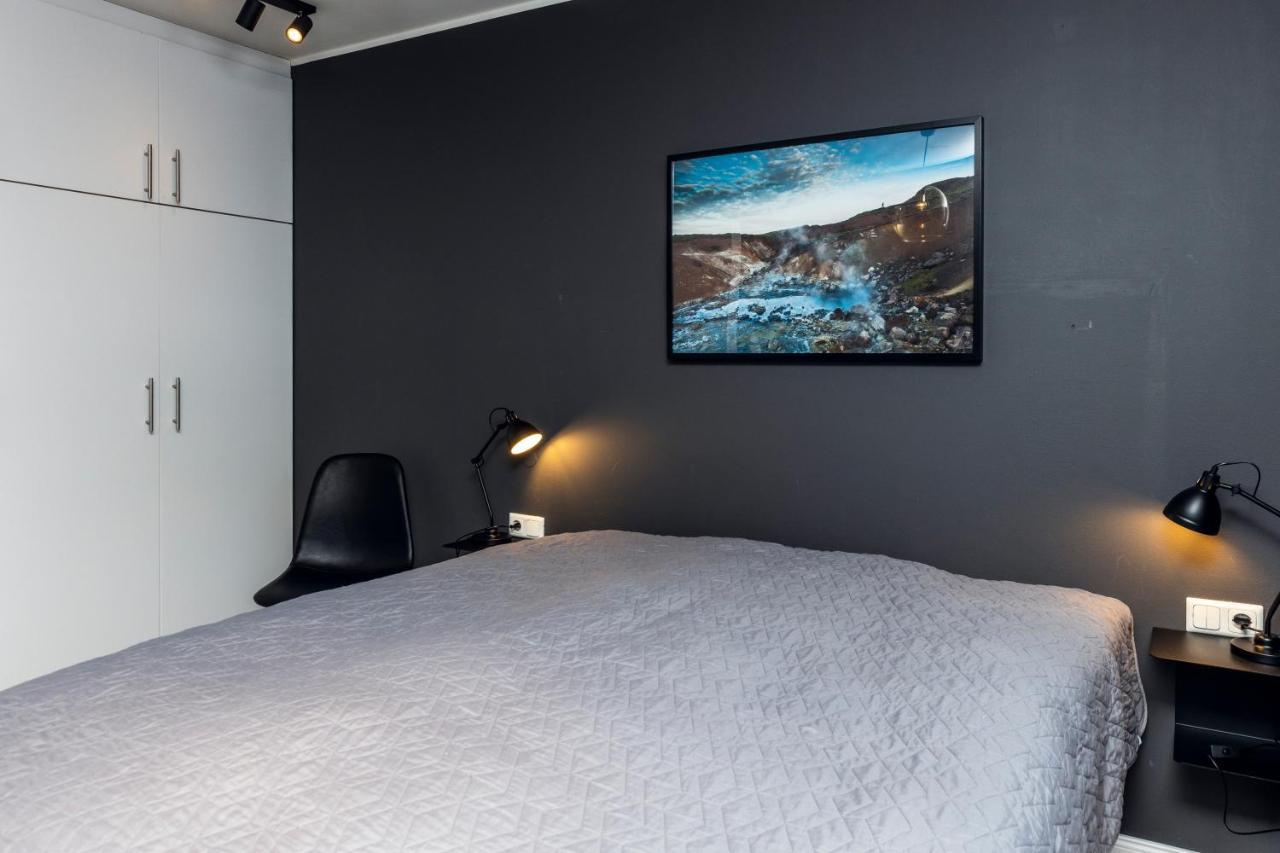 Apartment Cozy With A View