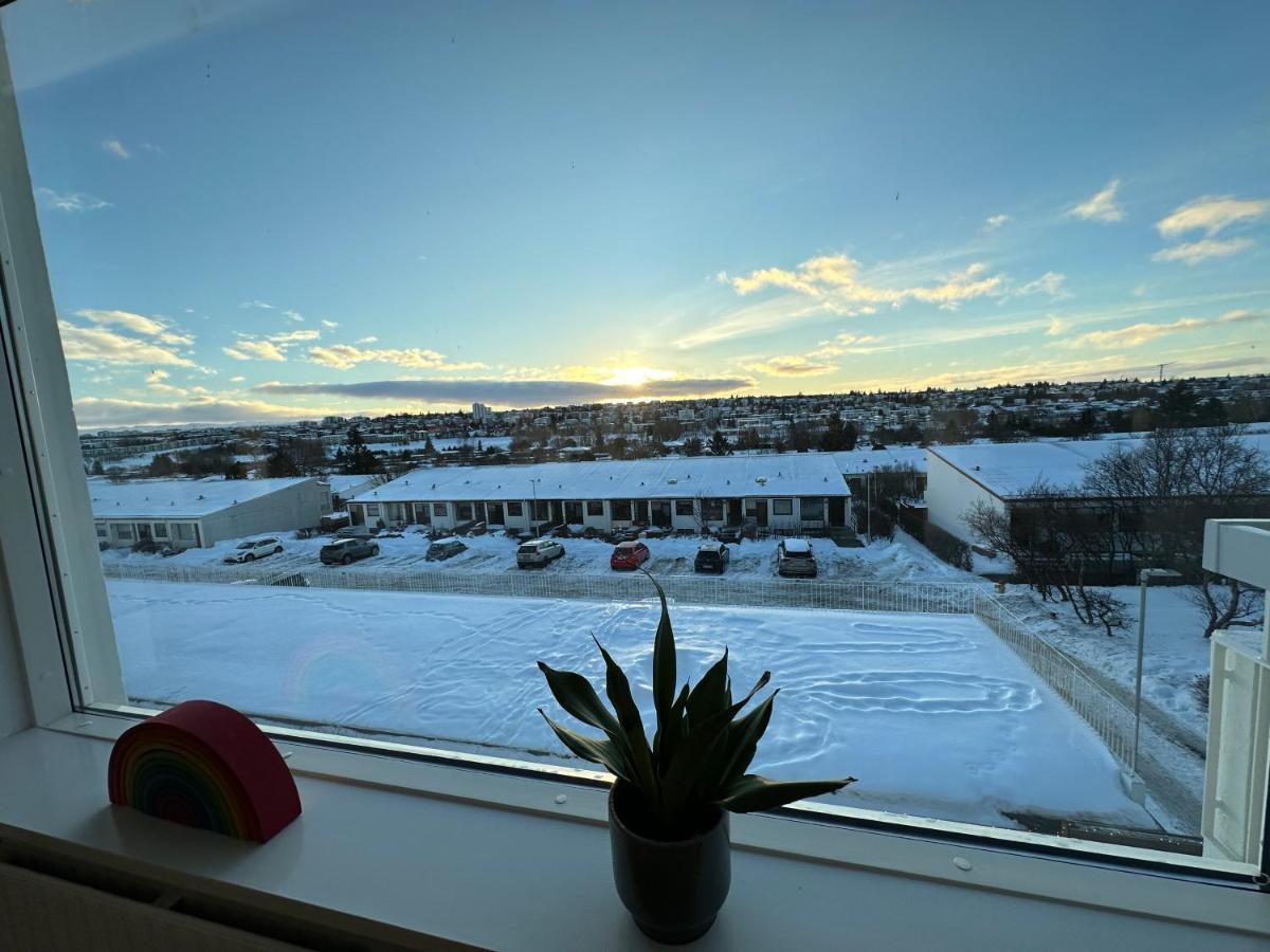 Appartement Modern And Centrally Located 3bedr In *