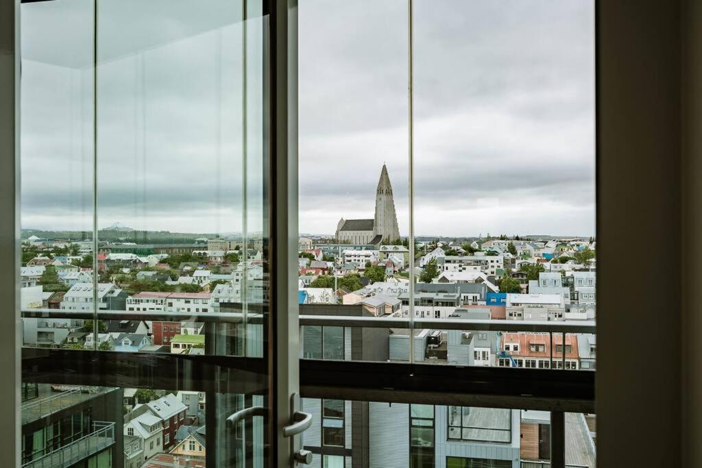 Luxury Downtown With Stunning Views Appartement Reykjavík