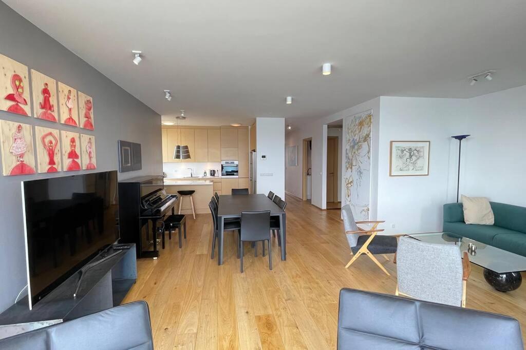 Luxury Downtown With Stunning Views Appartement Reykjavík