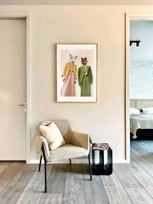 Apartment Private Lux 2br & 2ba Center With Free Parking *