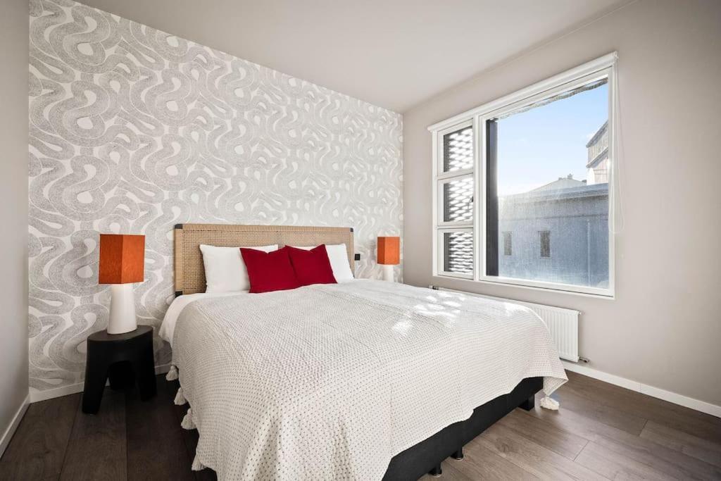 Apartment Private Lux 2br & 2ba Center With Free Parking