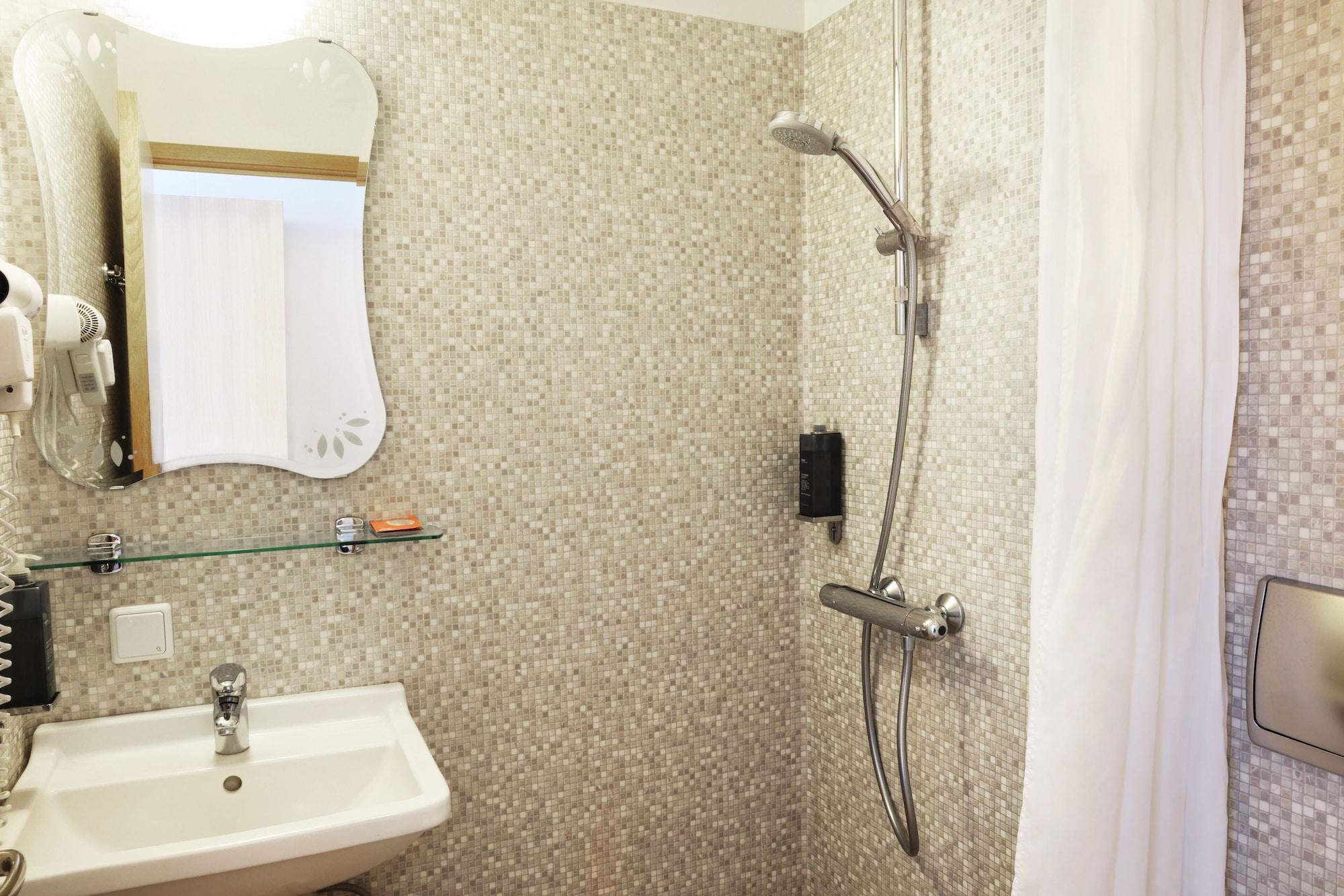 Fosshotel Lind Hotel 3*