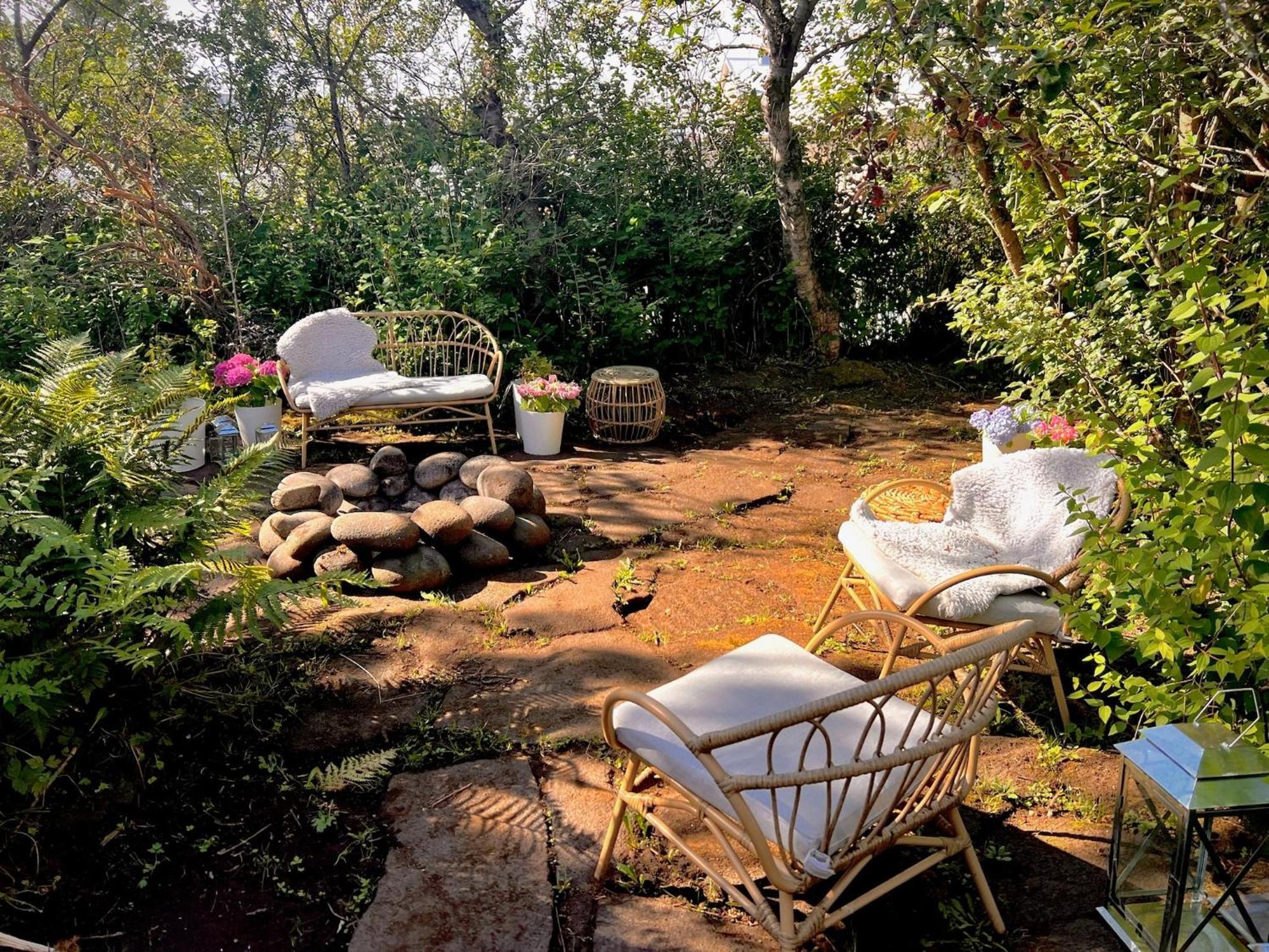 Casa Disa - Dreams, A Boutique In City's Park And Botanical Garden In Laugardalur, Hot-spring-valley *