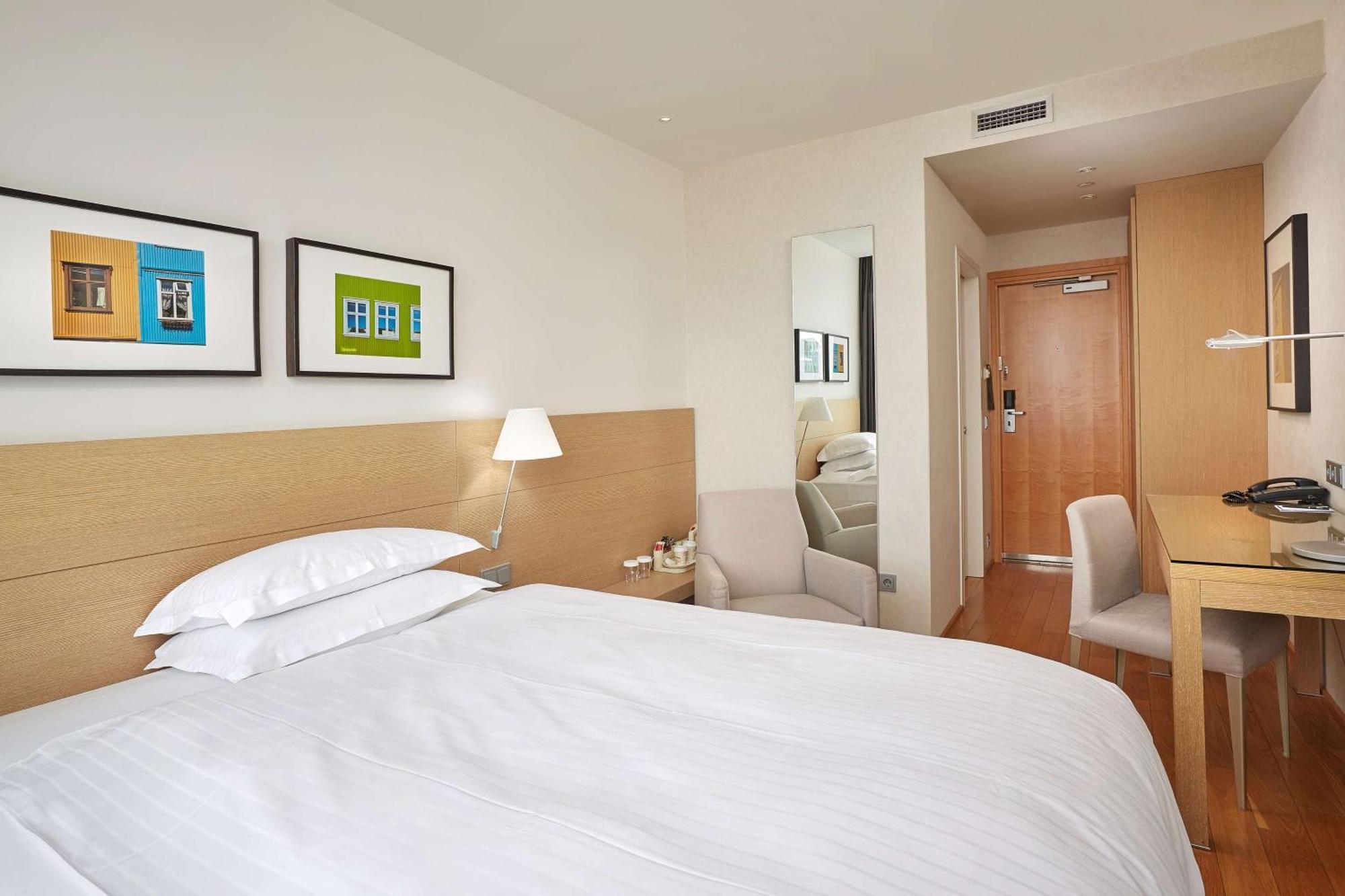 Hilton Nordica 4*