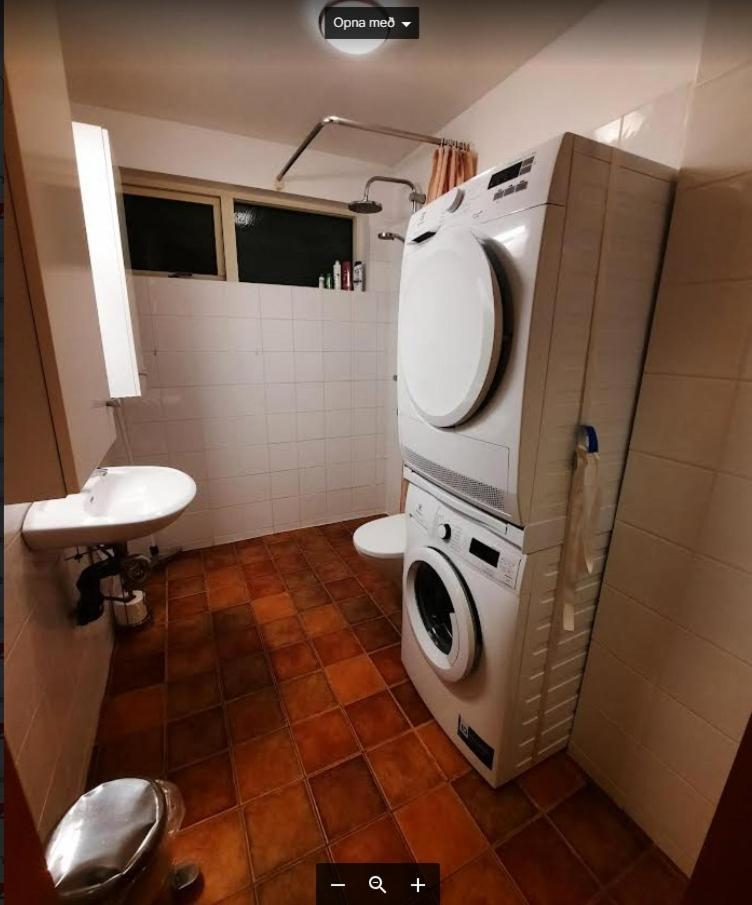 Apartment Thorshamar - Car Included *