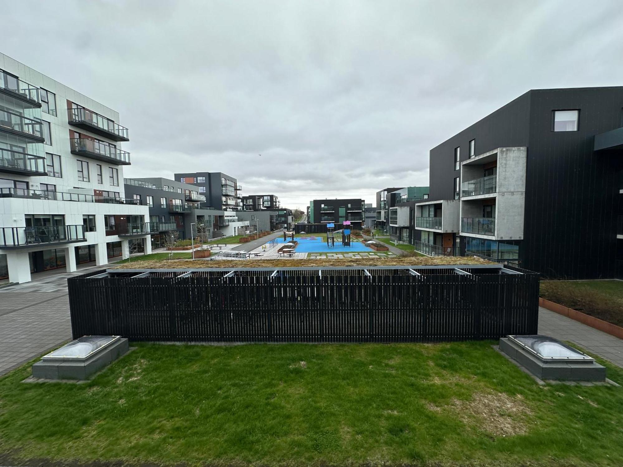 In Lagaleiti In - Birta Reykjavík