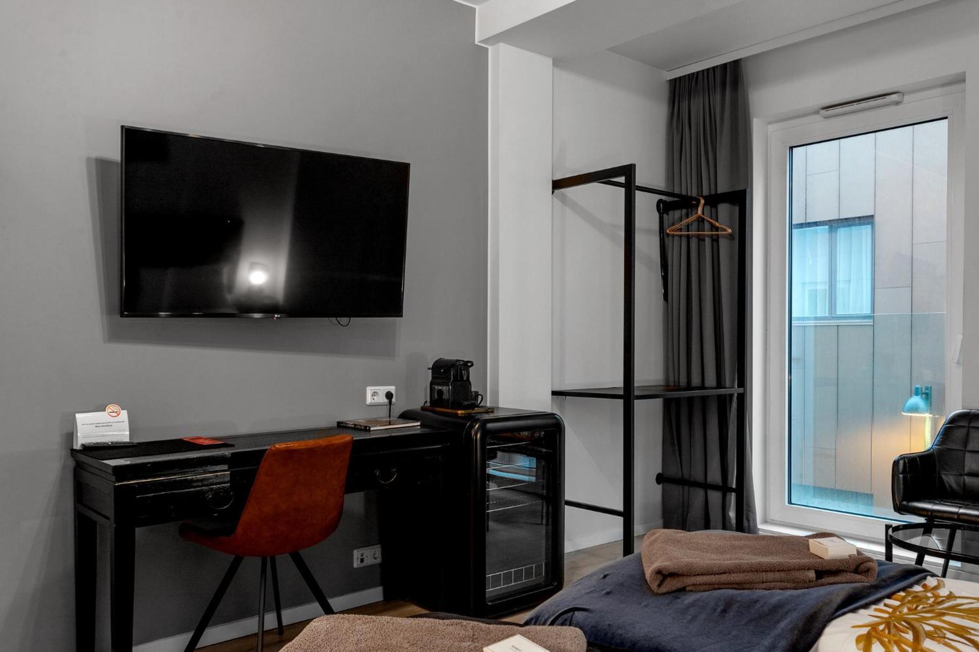 Hotel Center