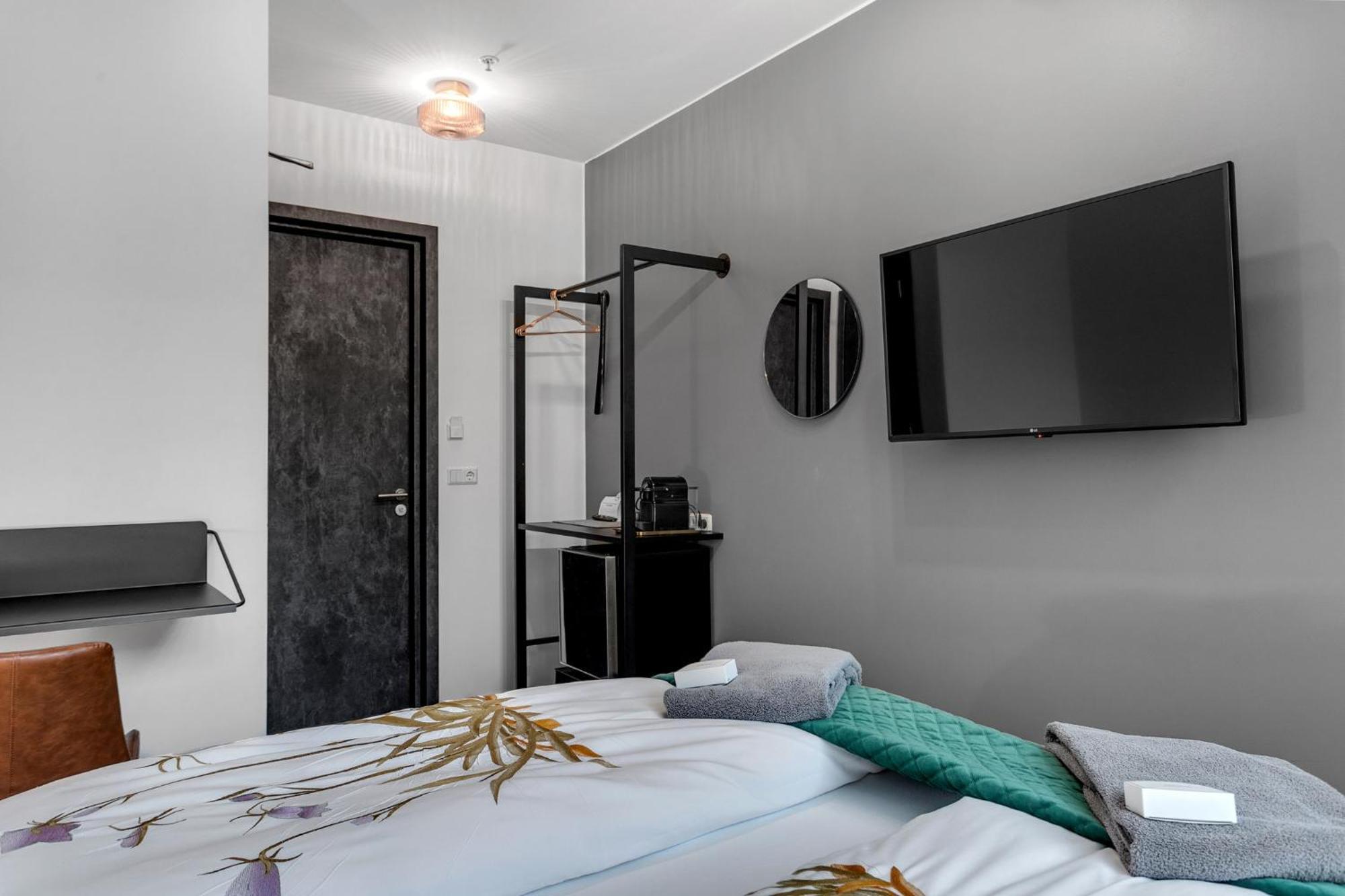 Center Hotel 3*