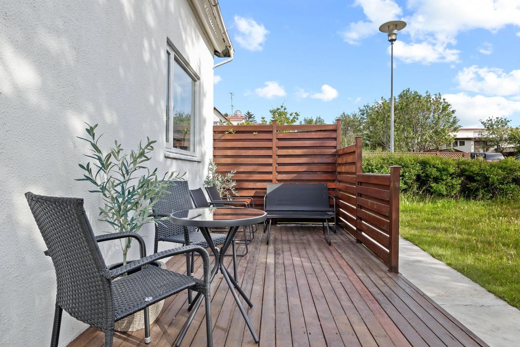 Remover Melabraut 25-venture Vacations - The Perfect Base - Near Downtown * Reykjavík