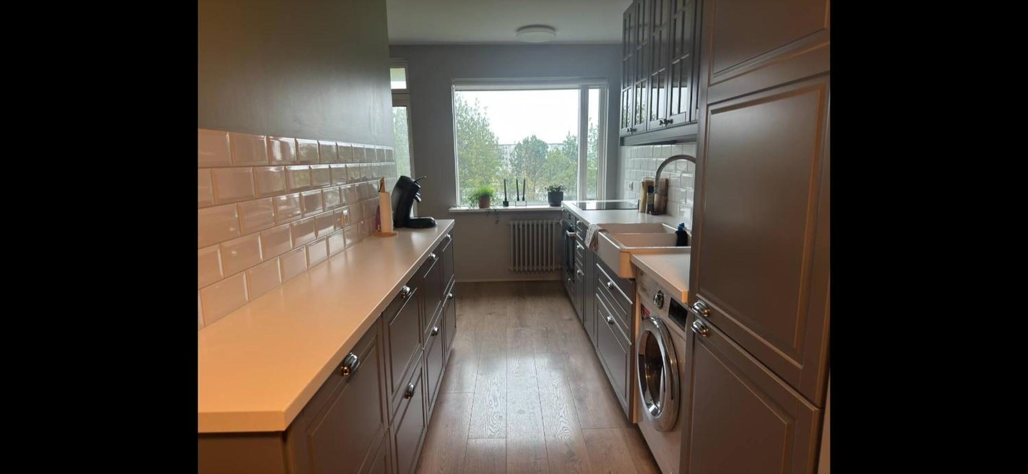 1-bedroom Apt. Washer/dryer, Easy Access To Road 1 Reykjavík