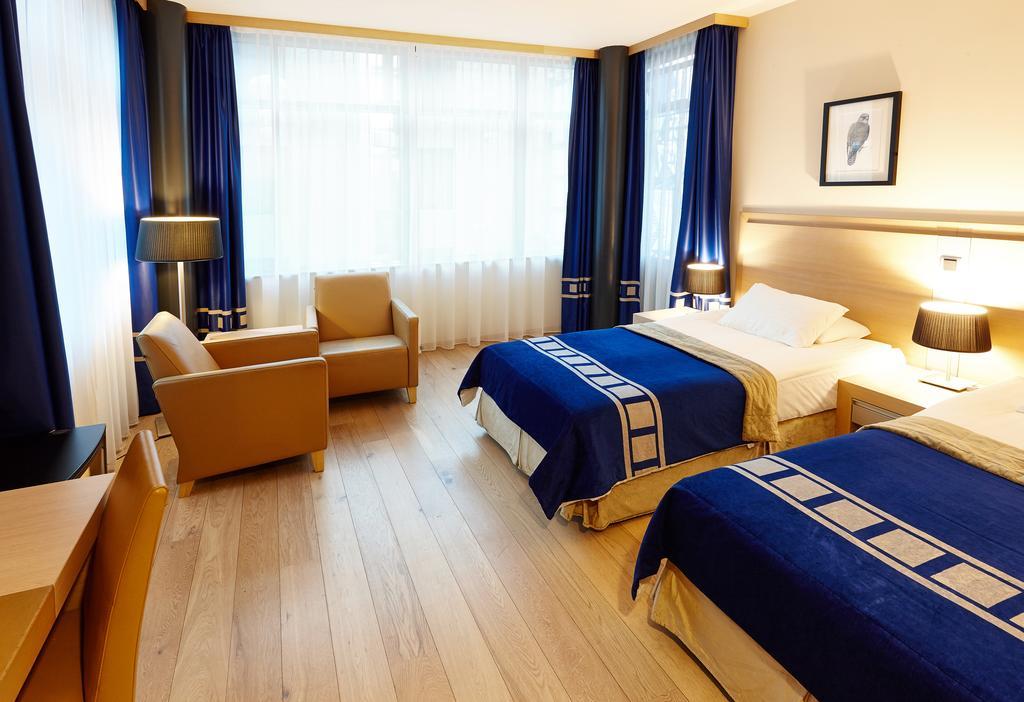 Hotel Grand 4*
