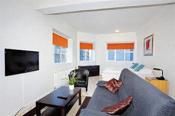 The Swan House - Apartment Reykjavik