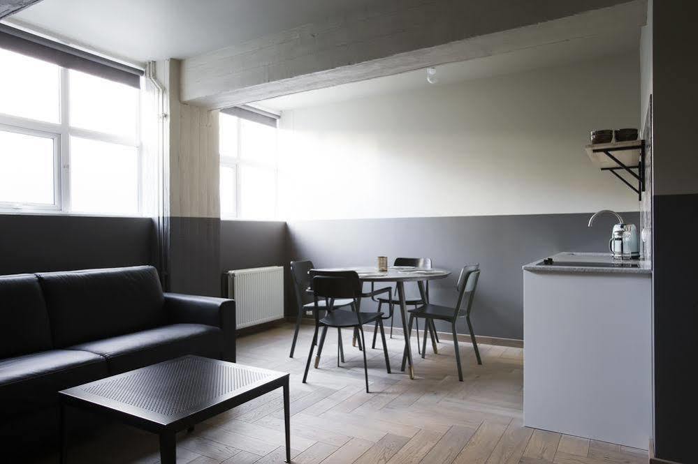 Apartment The Swan House - *