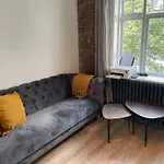 Cozy Two Storey House In Center Of Reykjavík