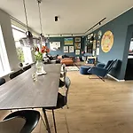 Modern And Stylish House In Heart Of Reykjavik