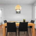 Modern 2Br Flat W/ Balcony