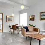 Nes Residence