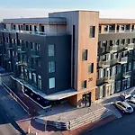Center Apartments - Hekla