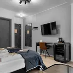 City Center Hotel