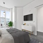 Central Reykjavik Baldursbra Apartment