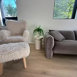 Downtown Modern Luxury Apt 101