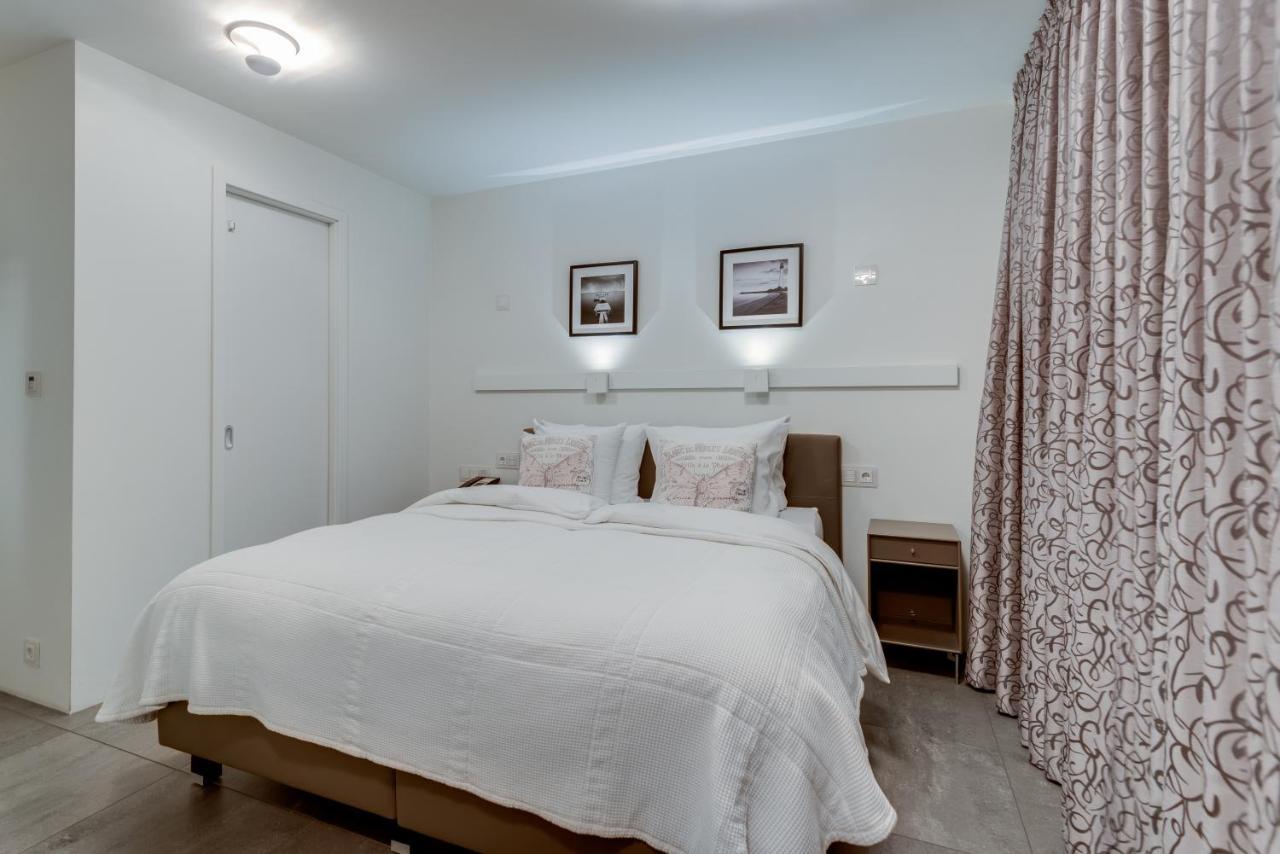 Black Pearl 5* Reykjavík