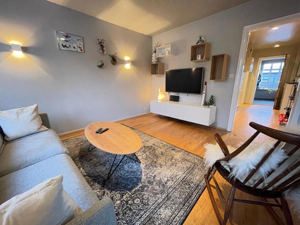 Vakantiehuis Private 3 Bedroom House In Reykjavik, Cozy And Family Friendly Reykjavík