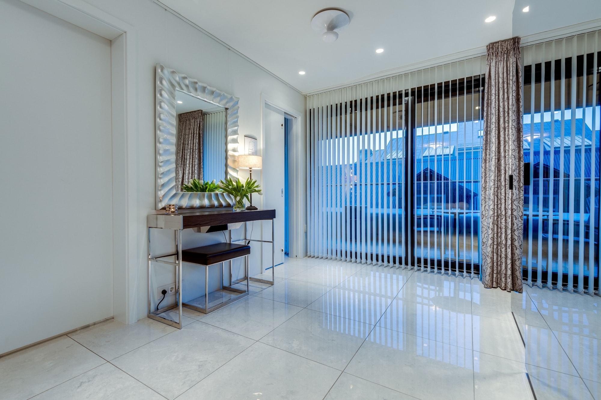 Aparthotel Black Pearl 5*