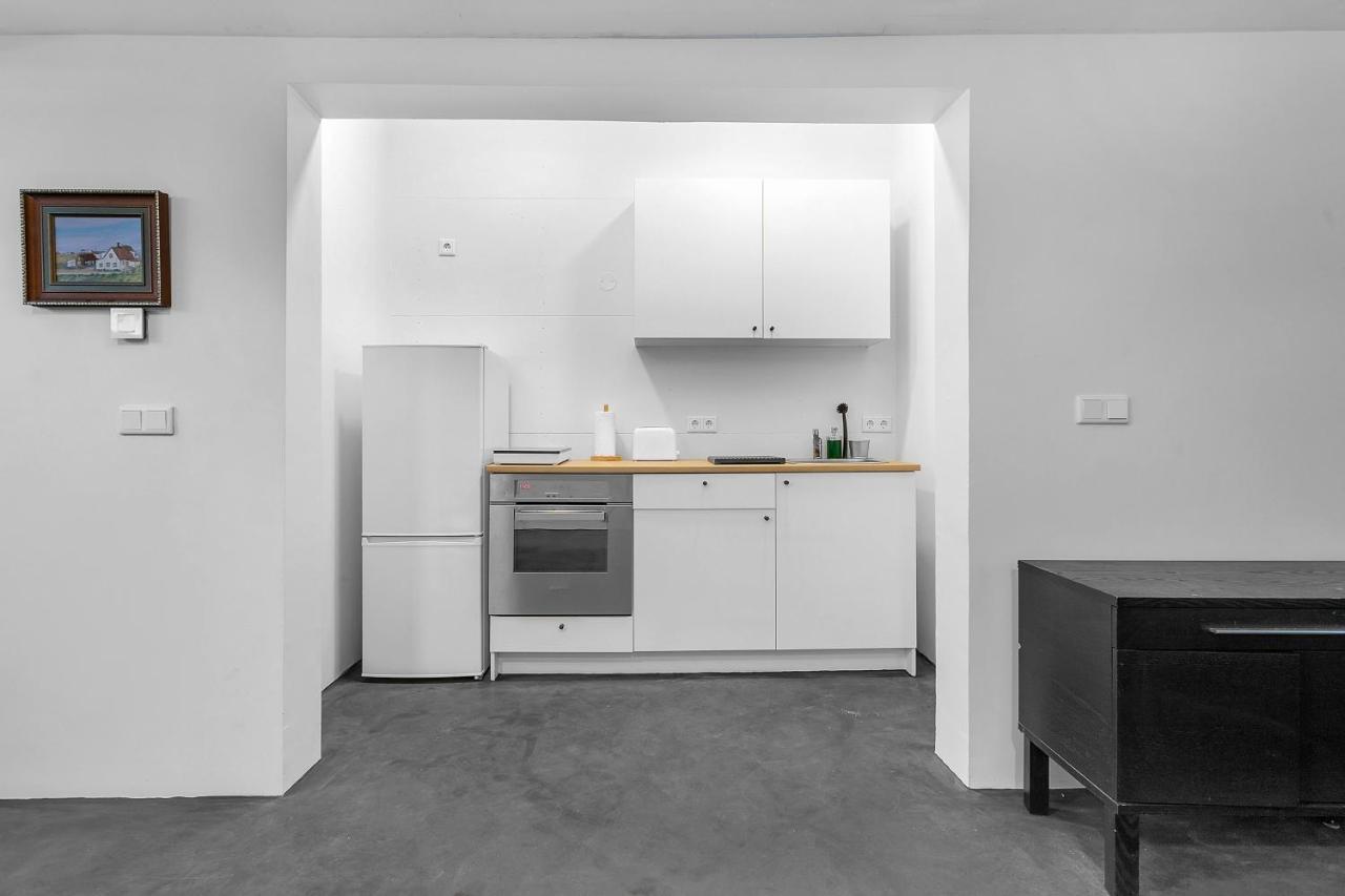 Apartment Lovely Studio With Hot Tub Reykjavik
