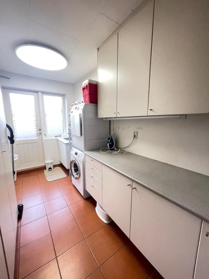 Spacious And Cozy 4 Bedroom House In Reykjavik