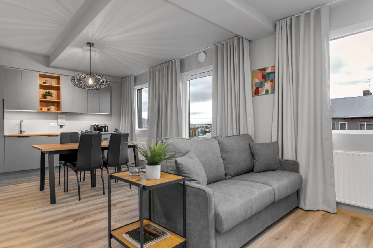 Apartment B 18-20