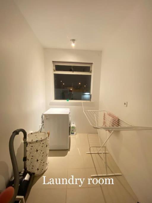 Spacious 3 Bedroom Apartment,close To Centrum. Apartment Reykjavik