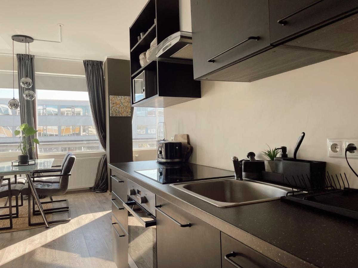Apartment Centrally Located, Comfy, And Spacious Apartment. Reykjavik