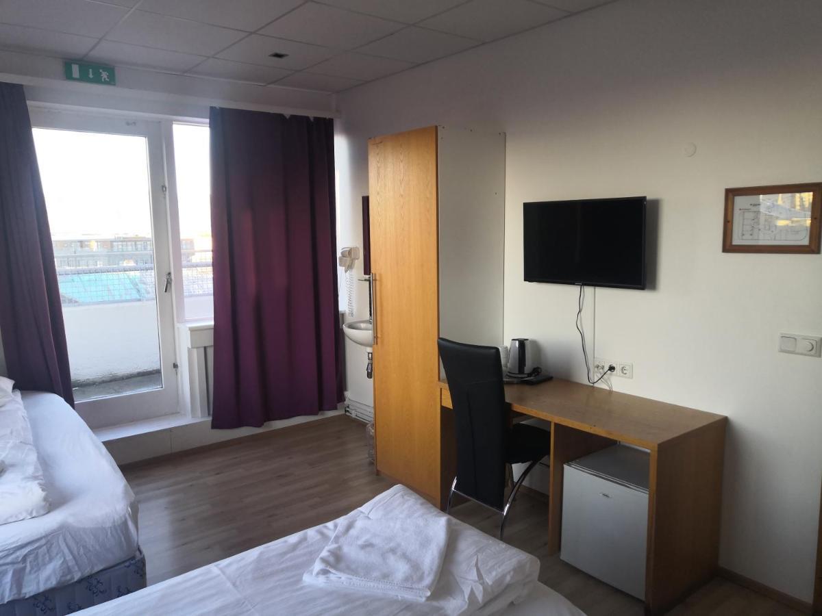 101 Hotel 3*