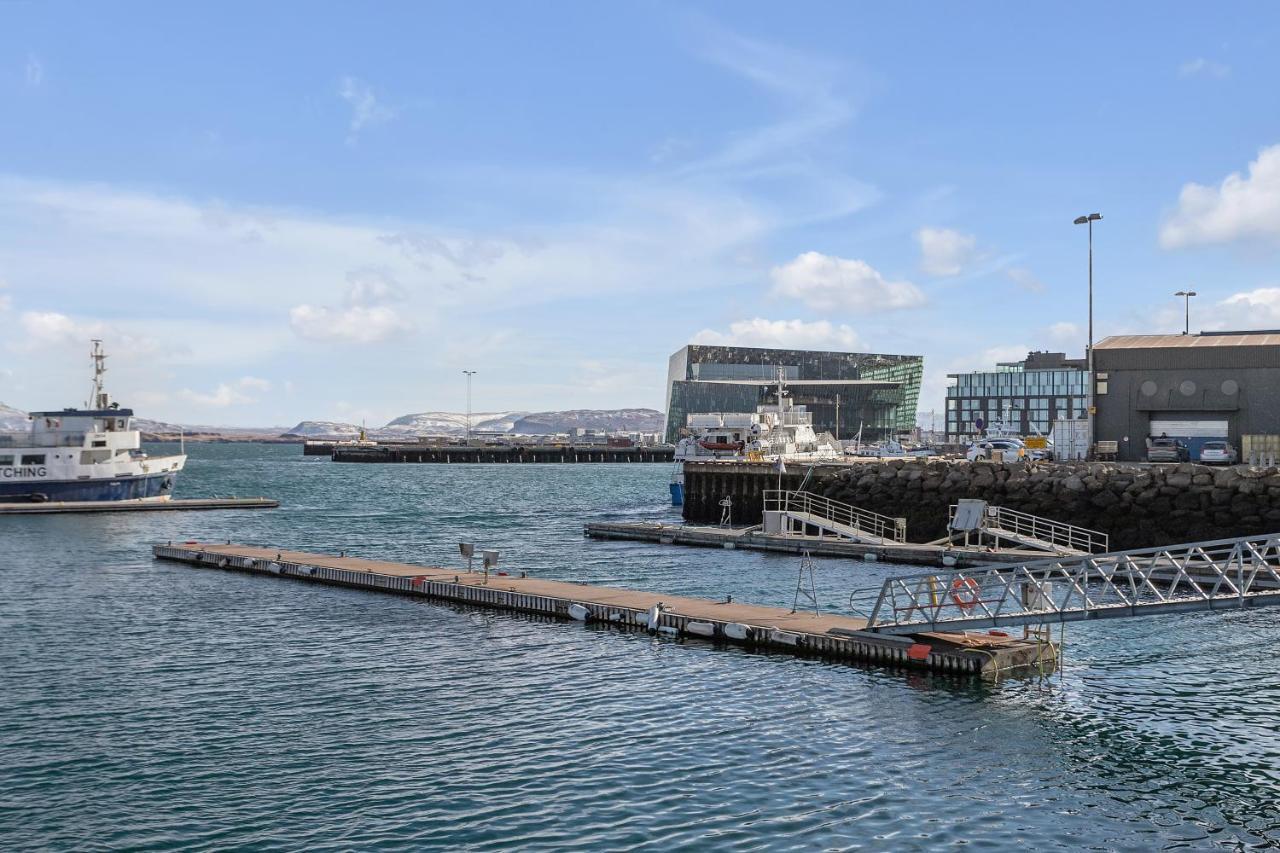 Sunny - Harbour View Apartment