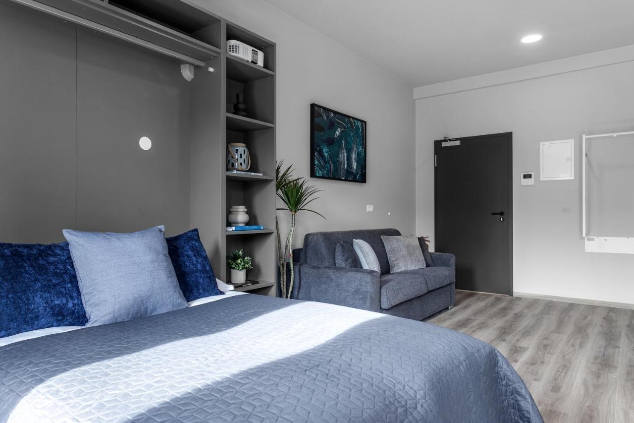 B18 Apartment