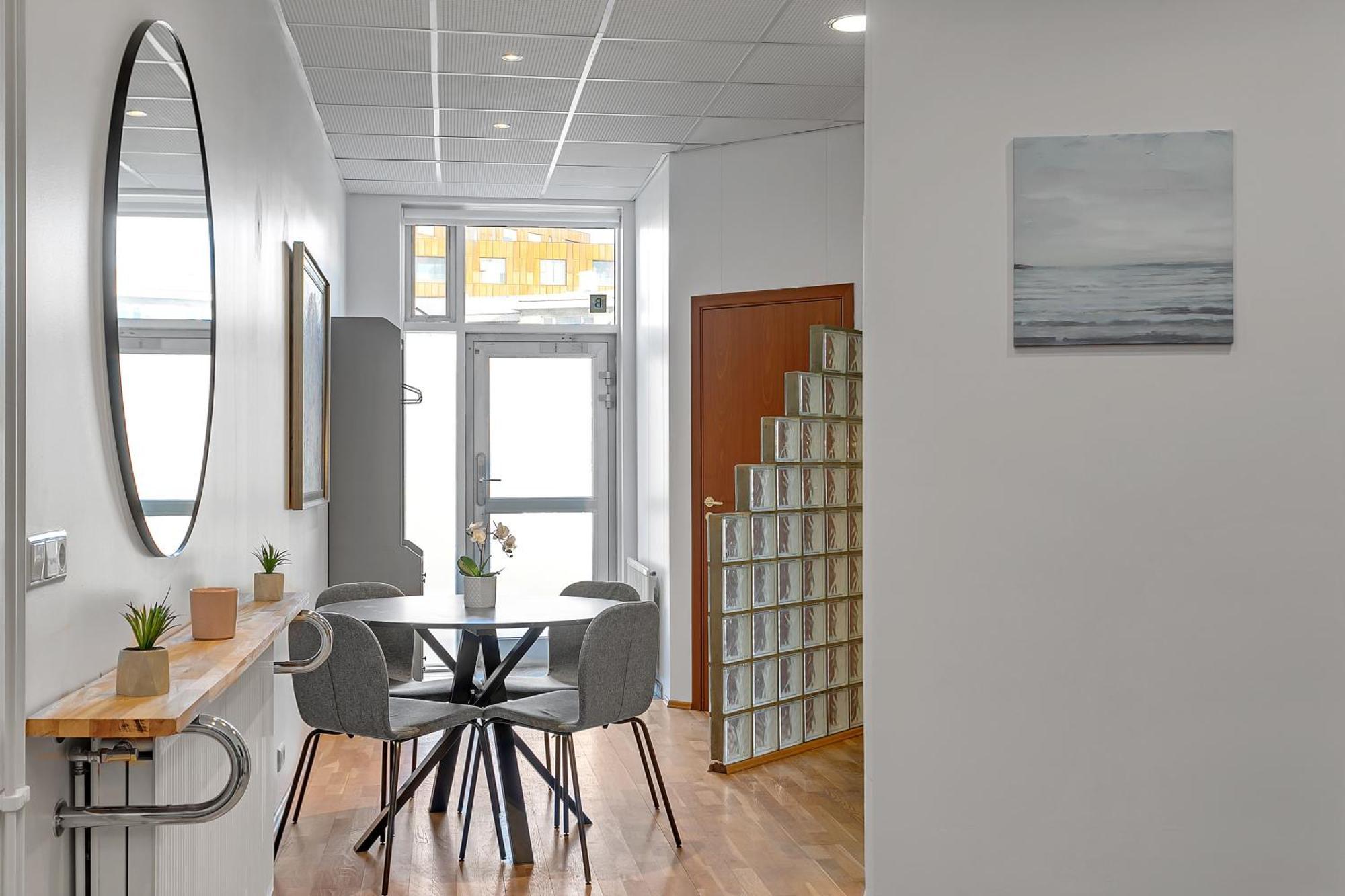 Appartement Bright In The Heart Of The City!