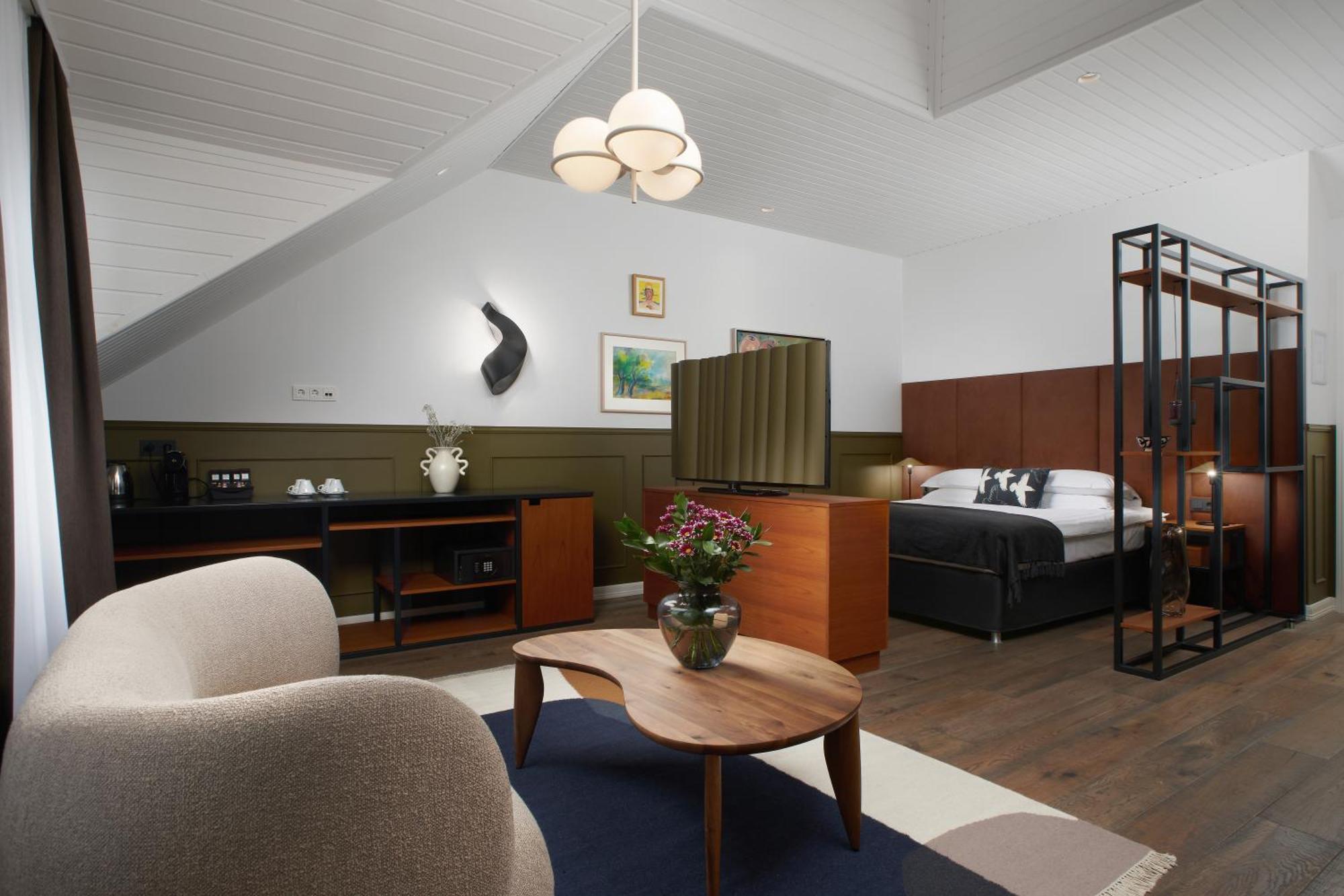 Alda Hotel 4*