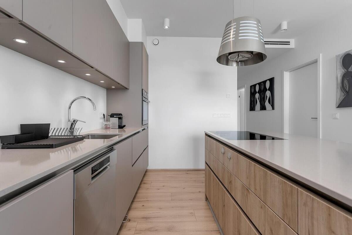Spacious Luxury 3br With 2 Bathrooms 1003 Apartamento