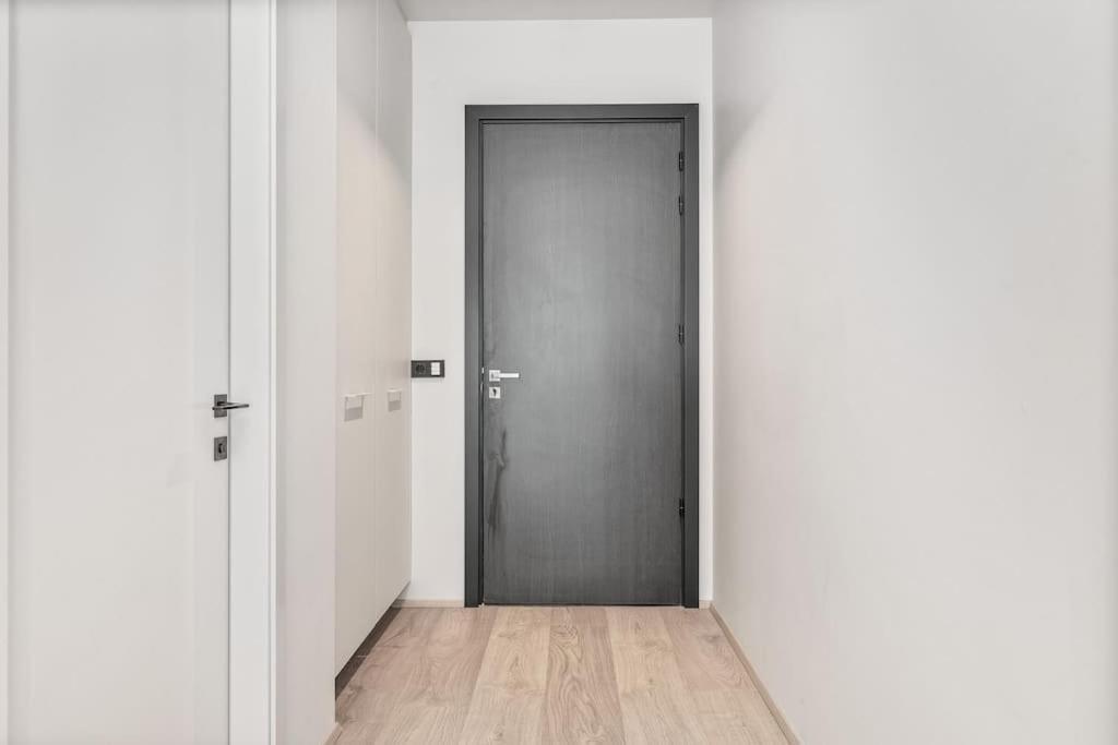 Apartment Modern Lux Retreat With 2br&2ba Heart Of The City *