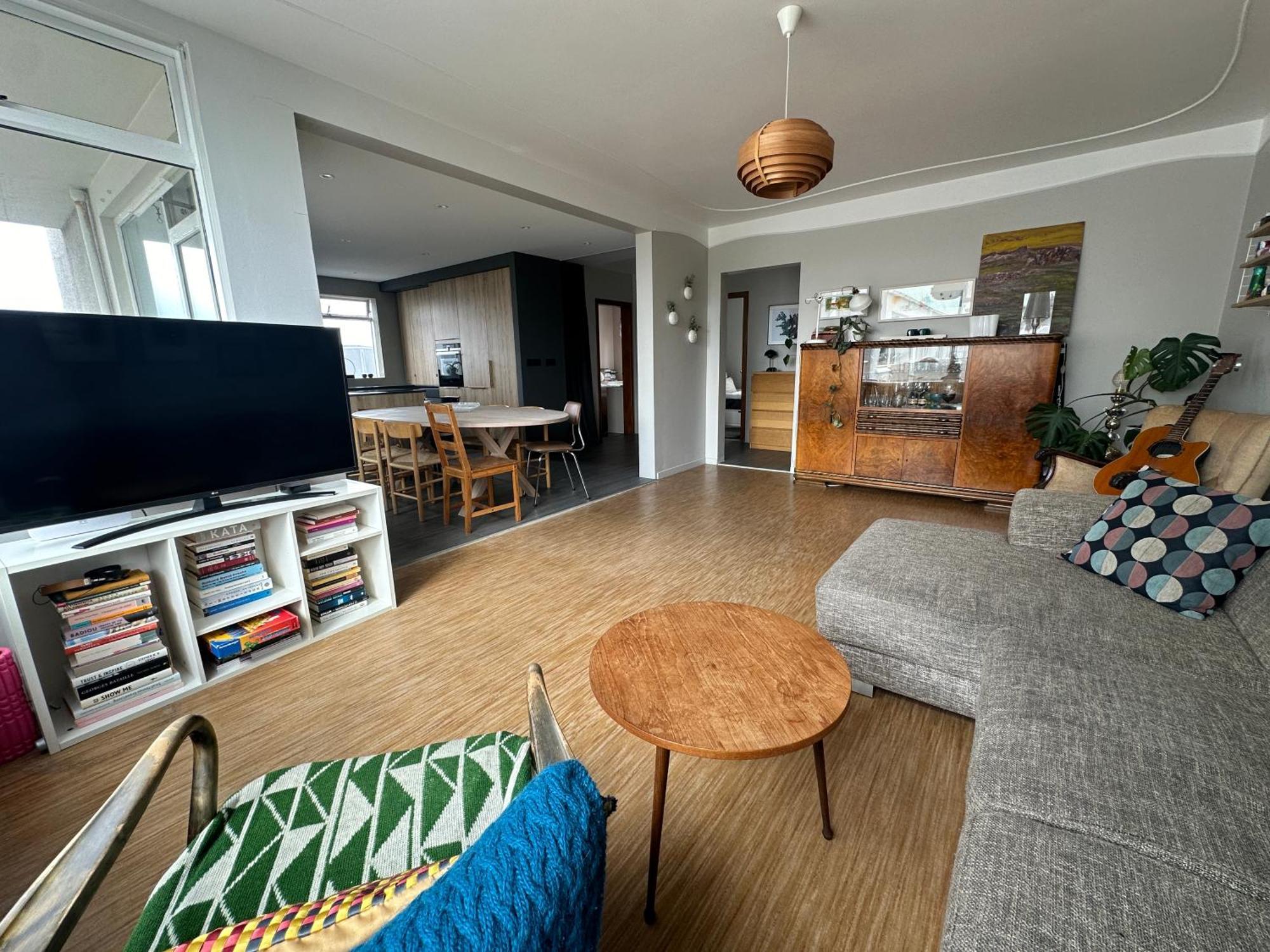 Apartment In Laugarnesvegi, - Birta Reykjavík