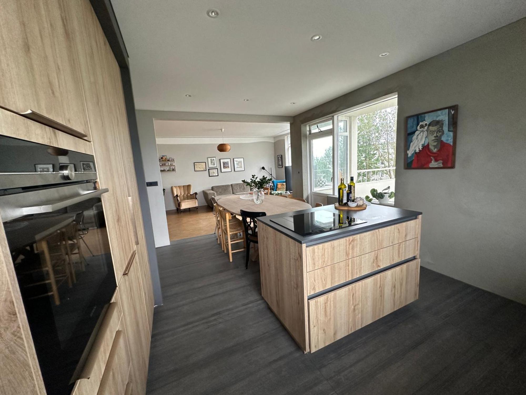 Apartment In Laugarnesvegi, - Birta Reykjavík