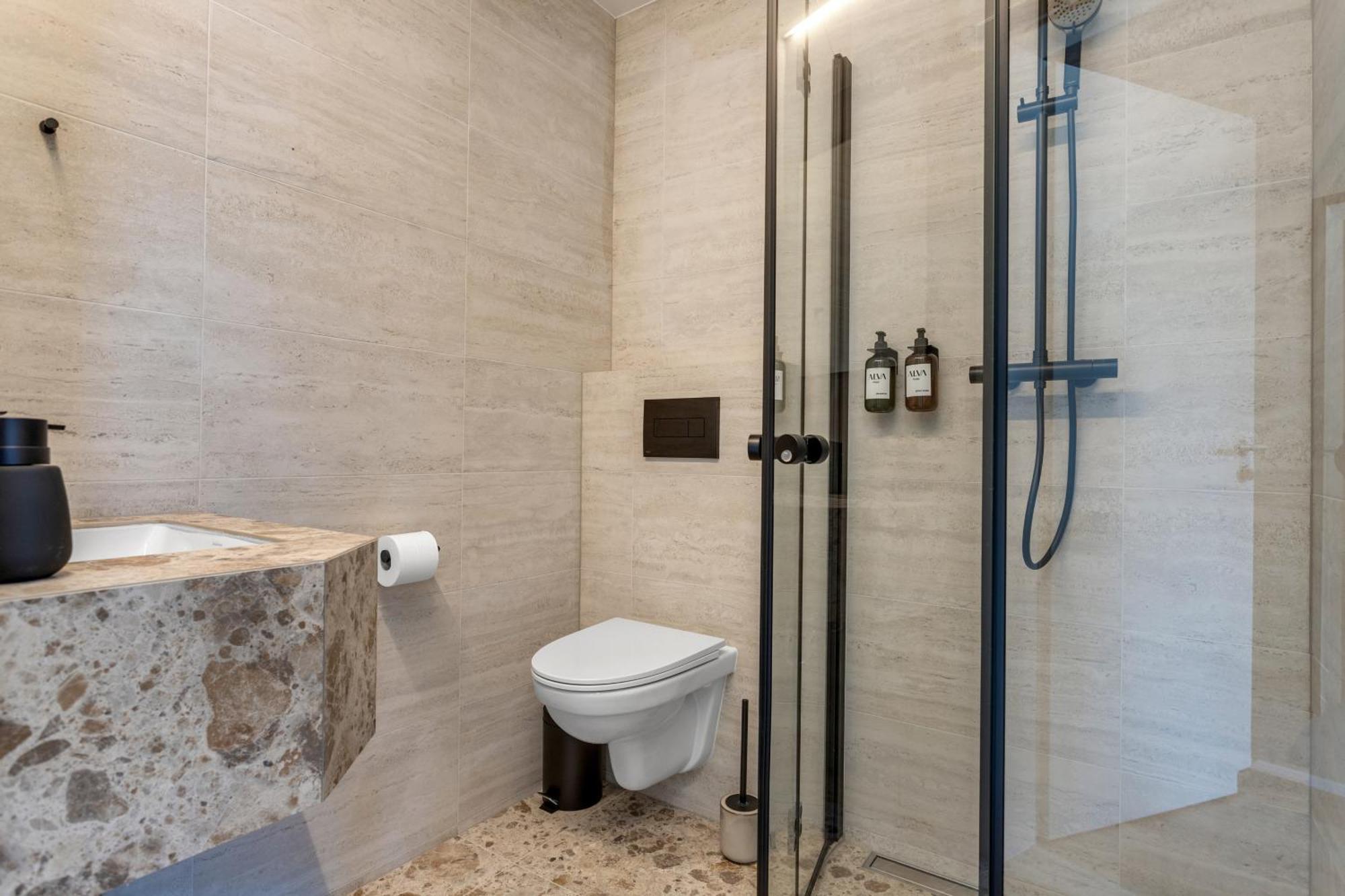 Hotel 22 Hill 3*