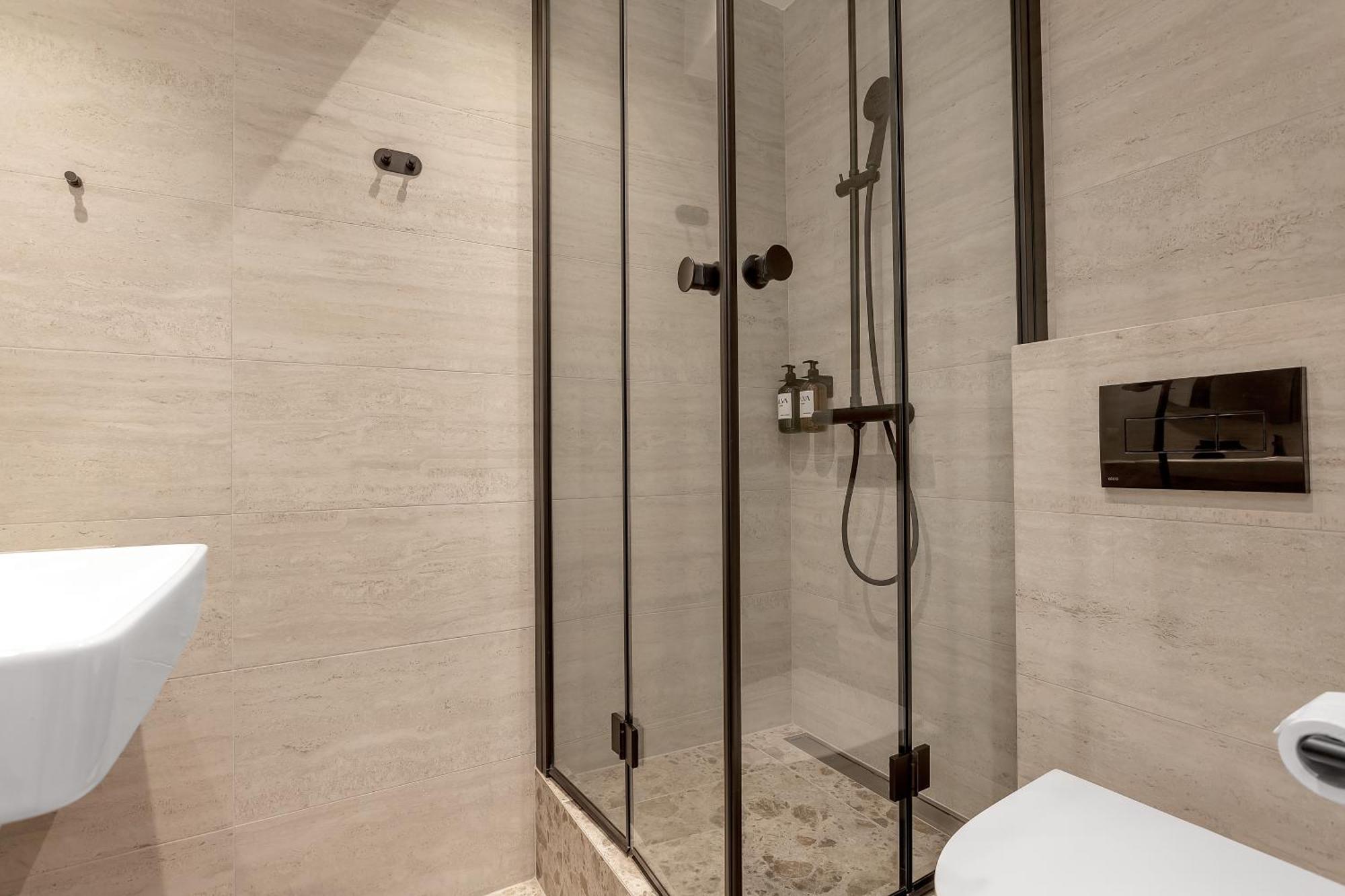 22 Hill Hotel 3*
