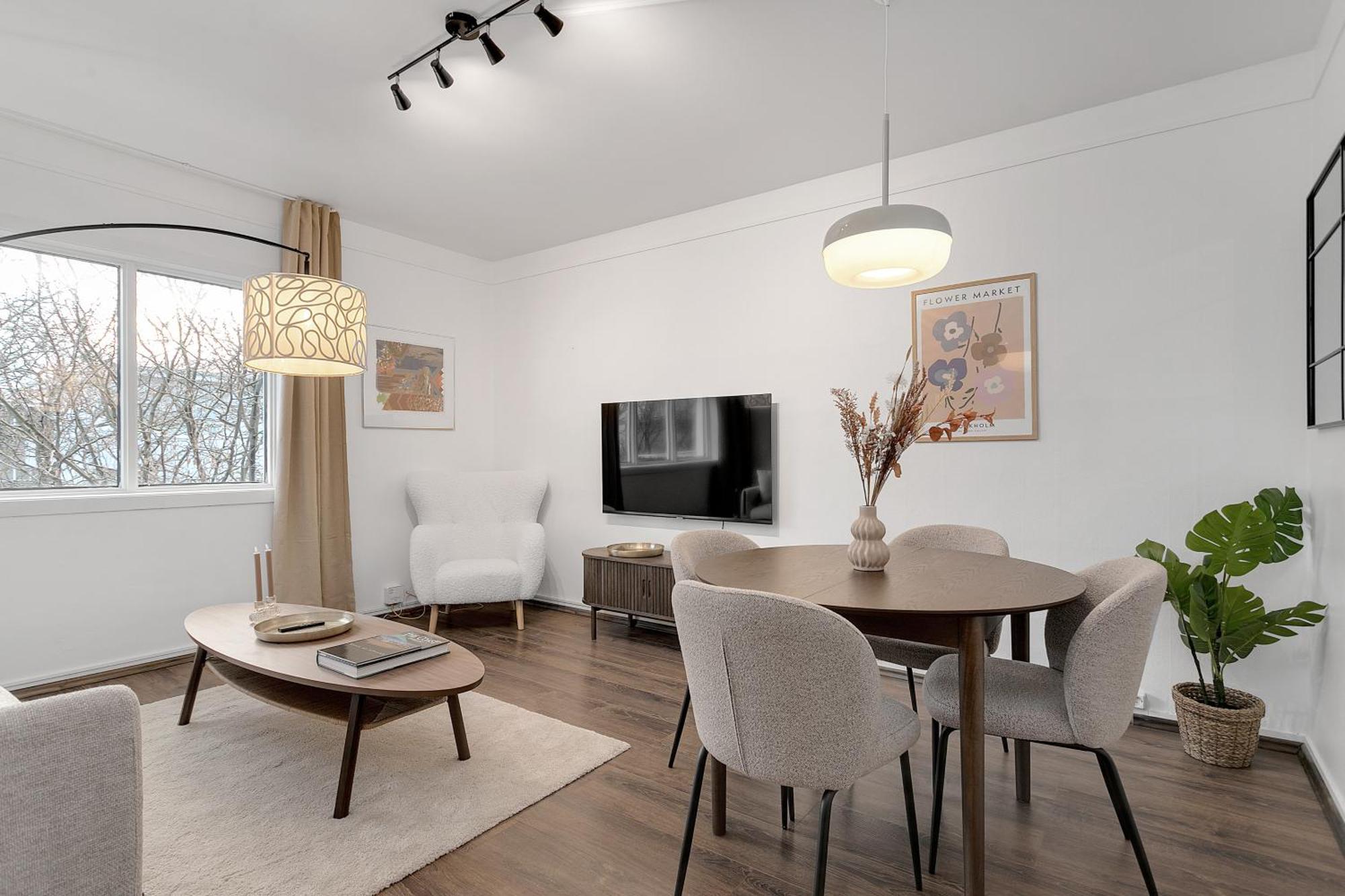 Apartment Modern 2br Flat In *
