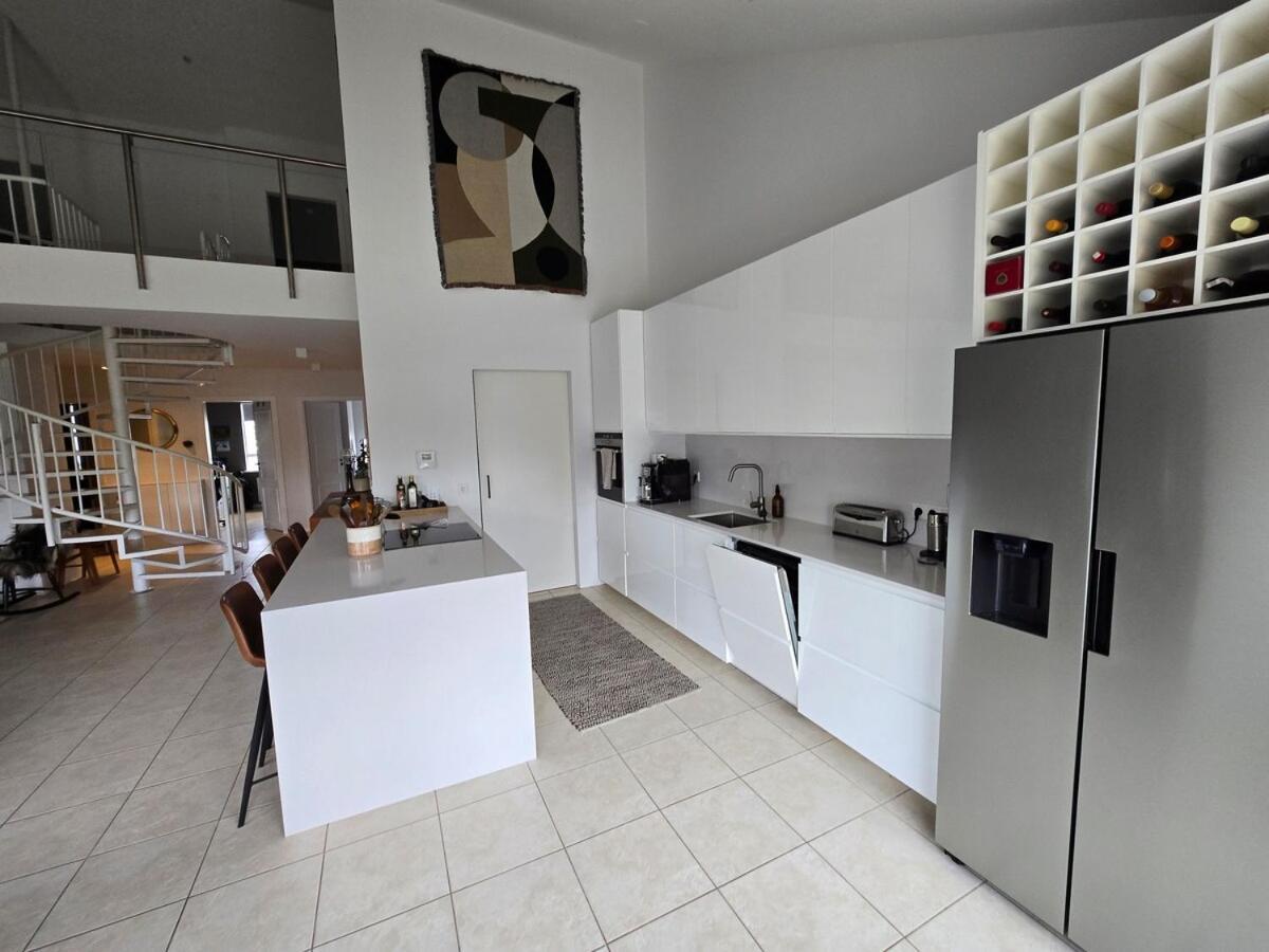 Apartment Luxurious Family