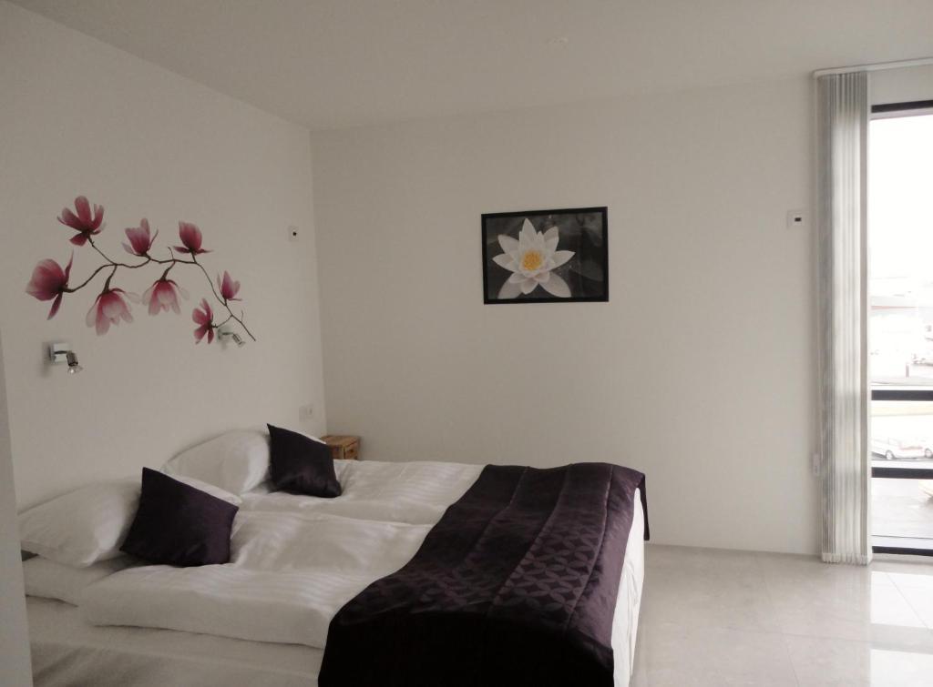 Black Pearl 5* Reykjavík