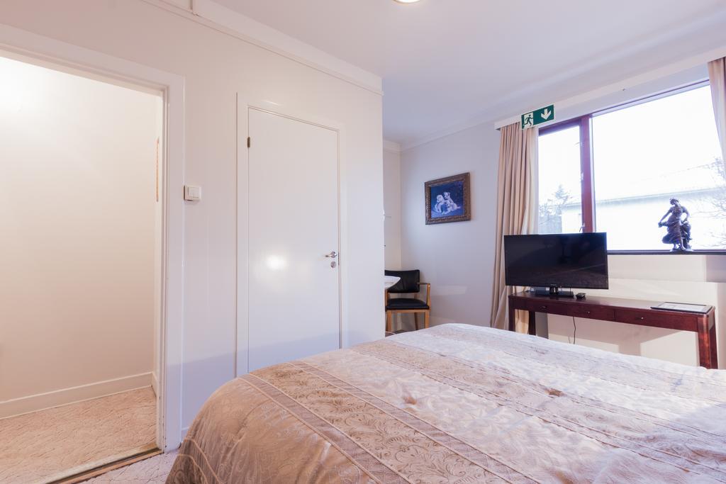 Anna Guest house