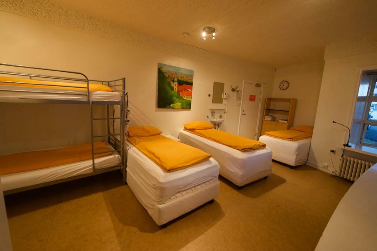 Hostel B47 *